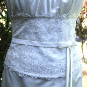 Cream Wedding Gown & Veil